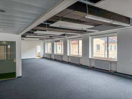 Büro 3 Büro 3 - Bürofläche in 80333 München mit 0m² mieten