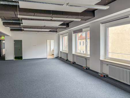 Büro 4 Büro 4 - Bürofläche in 80333 München mit 0m² mieten