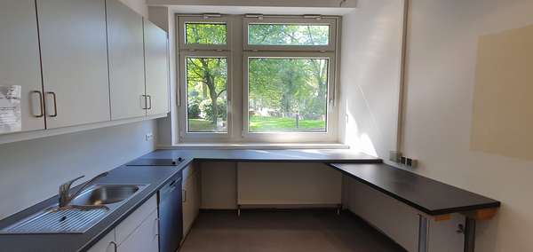 Küche - Bürofläche in 81539 München mit 0m² mieten