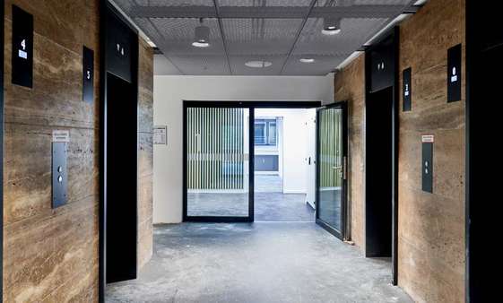 Aufzüge - Bürofläche in 81669 München mit 0m² mieten