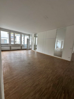 kleines Büro - Bürofläche in 80469 München mit 0m² mieten