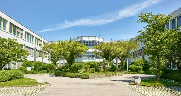 Außenansicht 2 - Bürofläche in 85737 Ismaning mit 0m² mieten