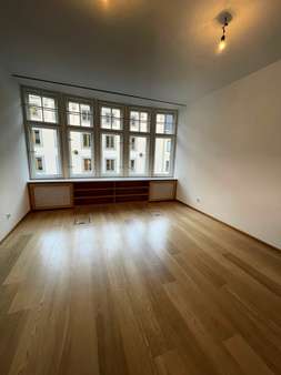 3_Referenzfoto 3. OG - Bürofläche in 80333 München mit 0m² mieten