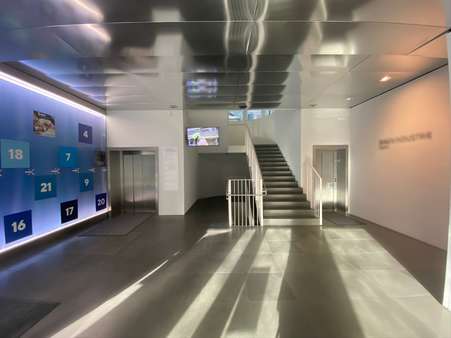 Entree - Bürofläche in 80331 München mit 0m² mieten