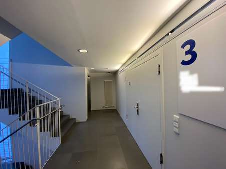 Zugang Mietbereich - Bürofläche in 80331 München mit 0m² mieten