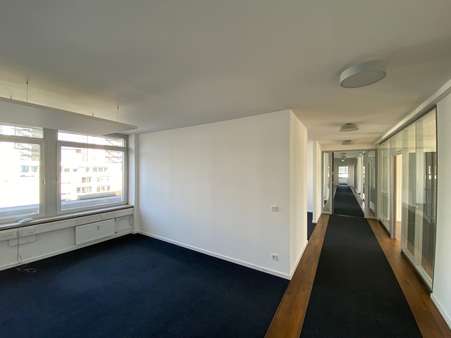 IMG_3778 - Bürofläche in 81673 München mit 0m² mieten