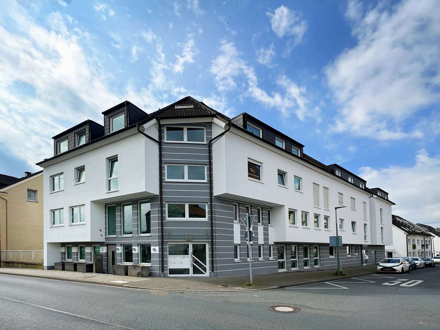 Vorderansicht -  in 44789 Bochum mit 287m² mieten