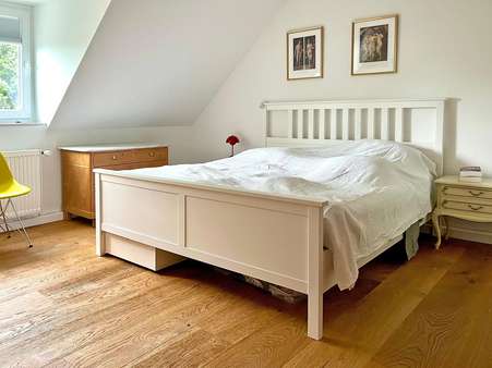 Schlafzimmer  - Maisonette-Wohnung in 44789 Bochum mit 125m² kaufen