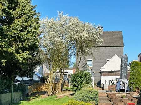 Gartenansicht - Einfamilienhaus in 44797 Bochum / Stiepel mit 105m² kaufen
