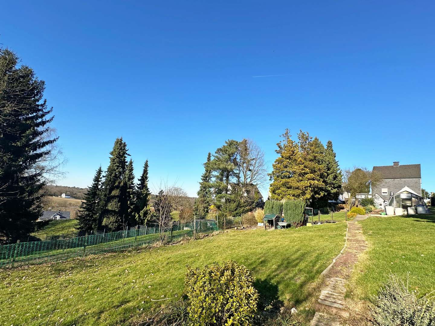Gartenansicht  - Einfamilienhaus in 44797 Bochum / Stiepel mit 105m² kaufen