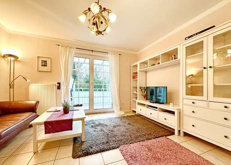 Wohnzimmer - Etagenwohnung in 44791 Bochum mit 55m² kaufen