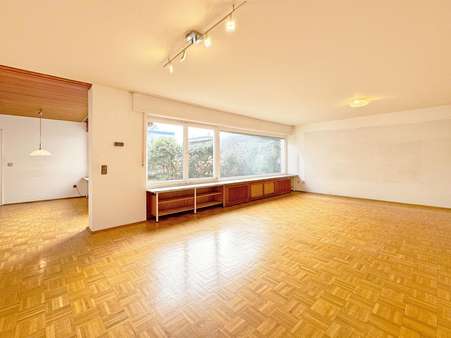 Wohnzimmer - Einfamilienhaus in 44801 Bochum mit 153m² kaufen