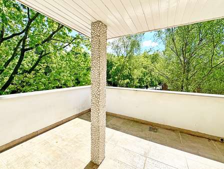 Dachterrasse mit Blick ins Grüne - Maisonette-Wohnung in 44795 Bochum mit 163m² kaufen