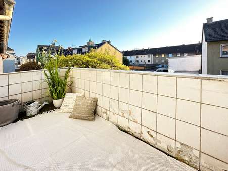 Balkon - Etagenwohnung in 44793 Bochum mit 51m² kaufen