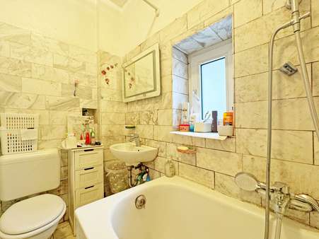Badzimmer - Etagenwohnung in 44807 Bochum mit 50m² kaufen