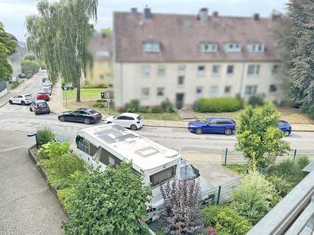 Aussicht vom Balkon - Appartement in 45525 Hattingen mit 38m² als Kapitalanlage kaufen