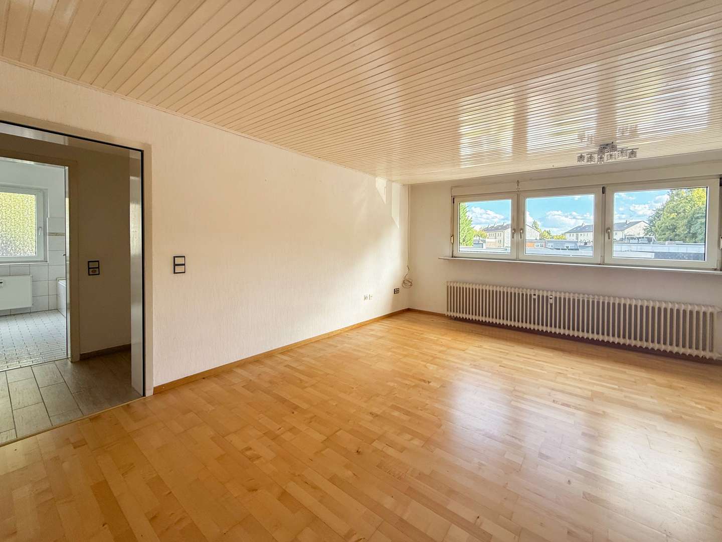 Wohnzimmer  - Dachgeschosswohnung in 44869 Bochum mit 64m² kaufen