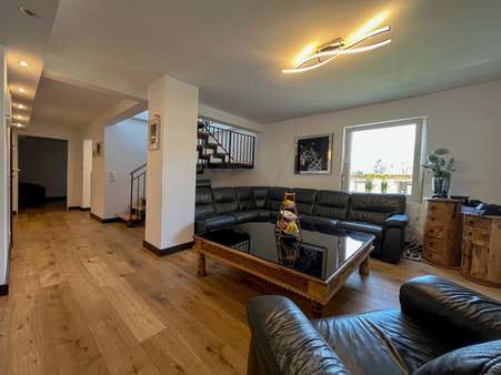 Wohnbereich Eigentümerwohnung EG - Mehrfamilienhaus in 44793 Bochum mit 354m² als Kapitalanlage kaufen