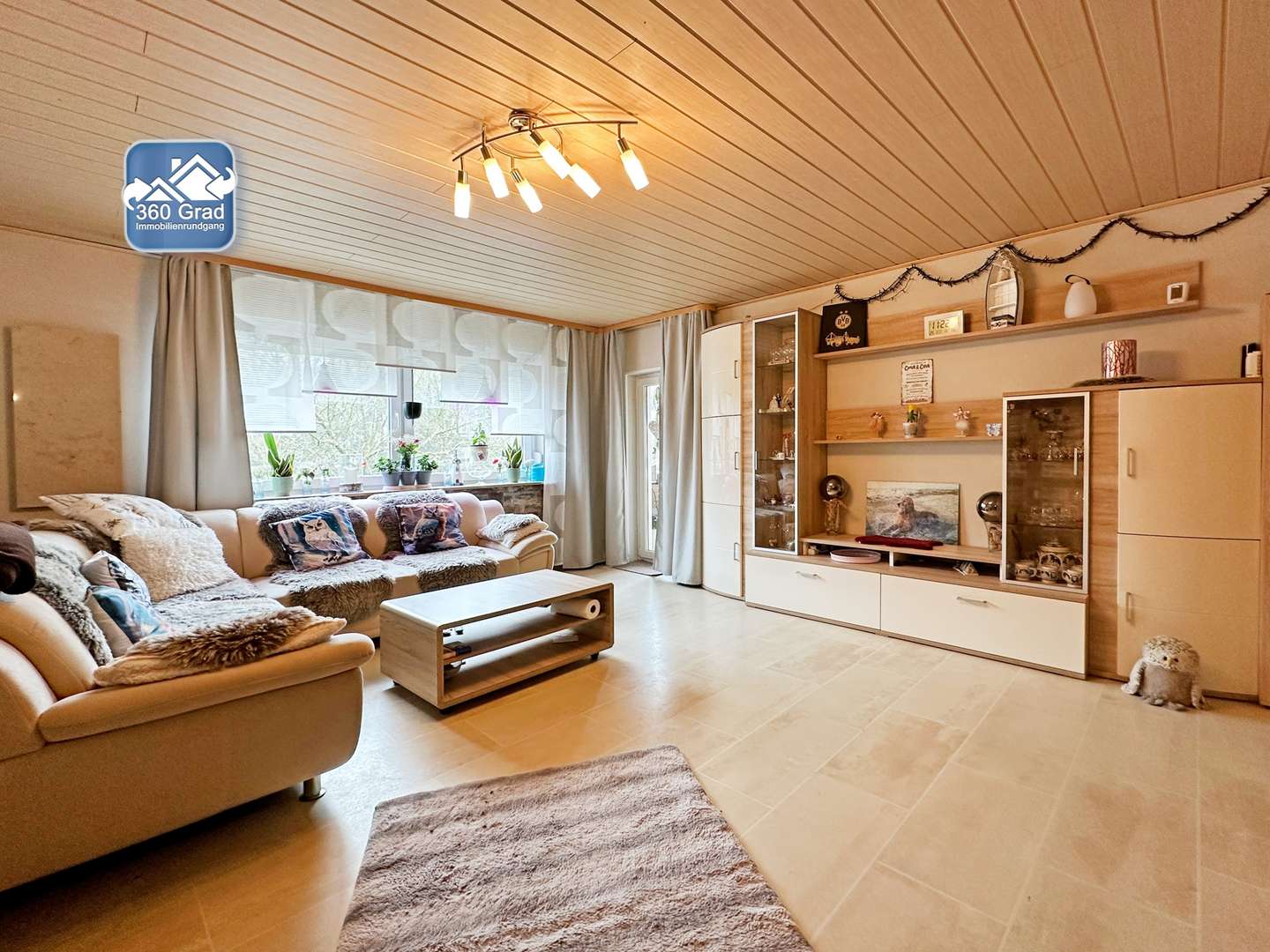Wohnzimmer - Etagenwohnung in 44867 Bochum mit 80m² kaufen