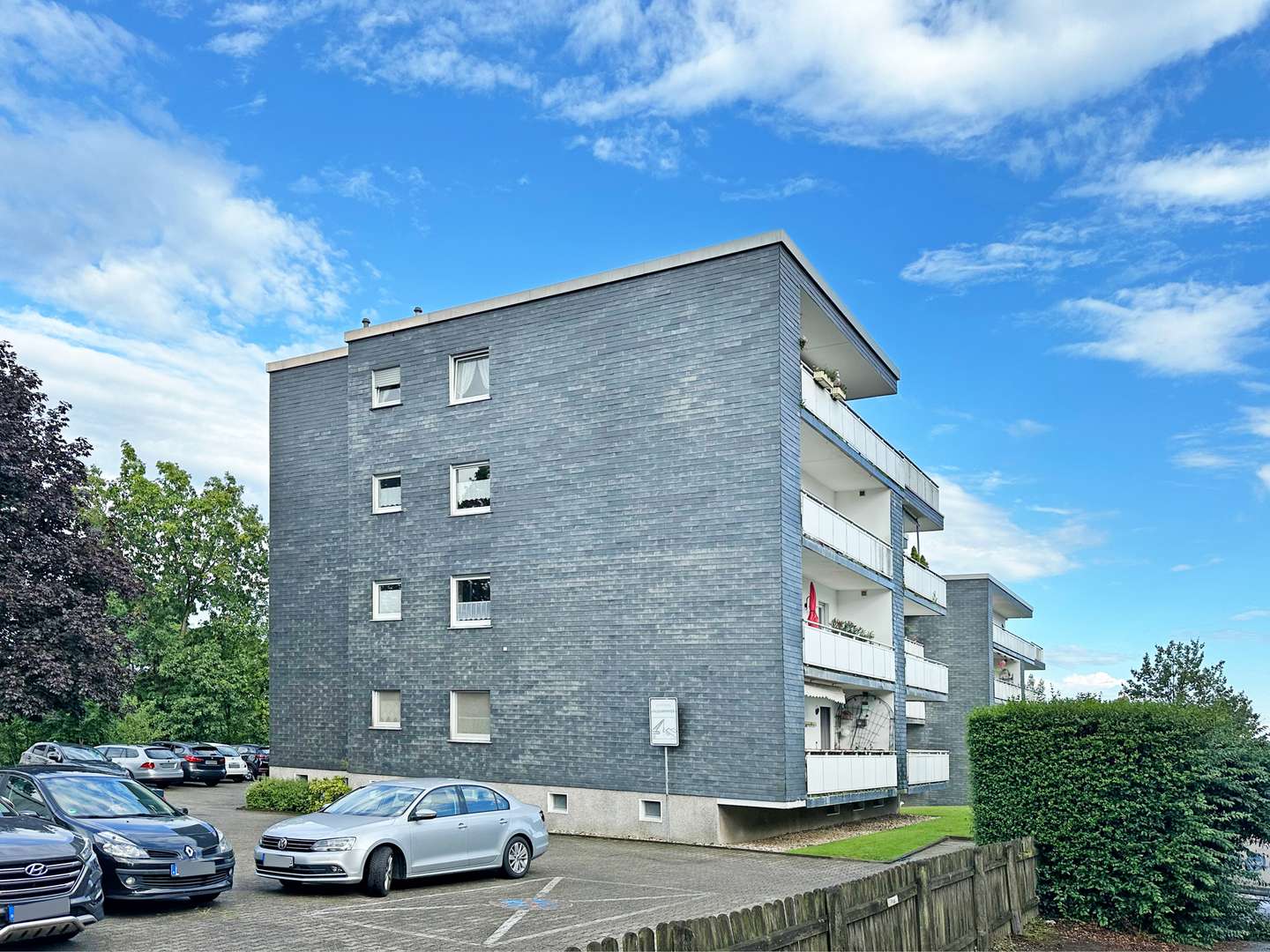 Außenansicht  - Etagenwohnung in 44797 Bochum mit 90m² kaufen