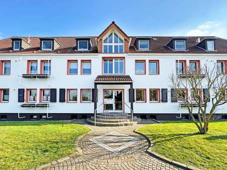 Vorderansicht - Maisonette-Wohnung in 45883 Gelsenkirchen mit 123m² kaufen