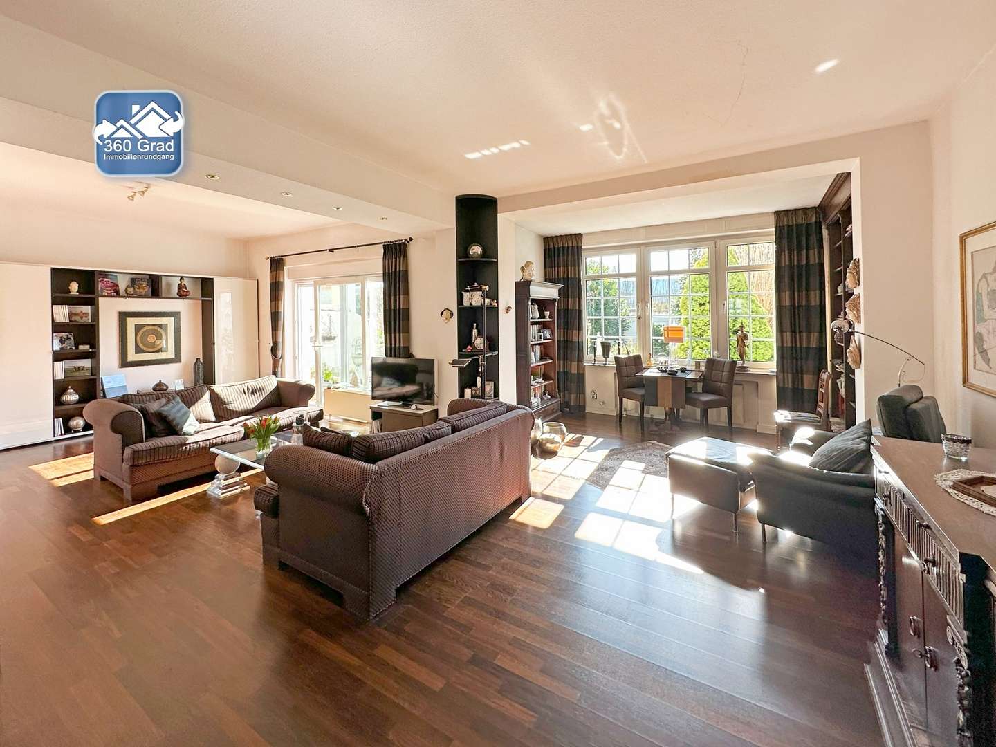 Wohn- und Esszimmer - Reihenmittelhaus in 44866 Bochum mit 210m² kaufen