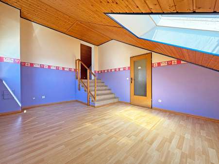 Durchgangszimmer - Reihenendhaus in 58455 Witten mit 93m² kaufen