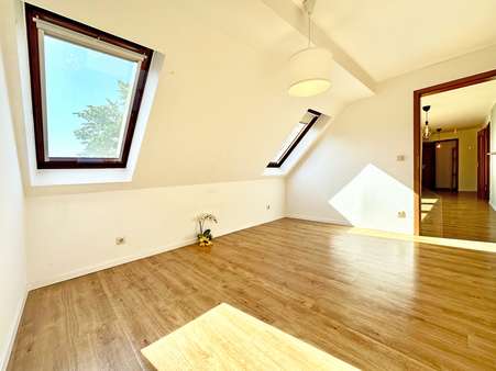 Schlafzimmer - Dachgeschosswohnung in 44795 Bochum mit 50m² kaufen