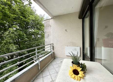 Loggia - Etagenwohnung in 44795 Bochum mit 74m² kaufen