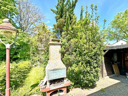 Grillbereich im Garten - Doppelhaushälfte in 44879 Bochum mit 80m² kaufen
