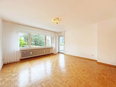 Wohnzimmer - Erdgeschosswohnung in 44879 Bochum mit 67m² kaufen