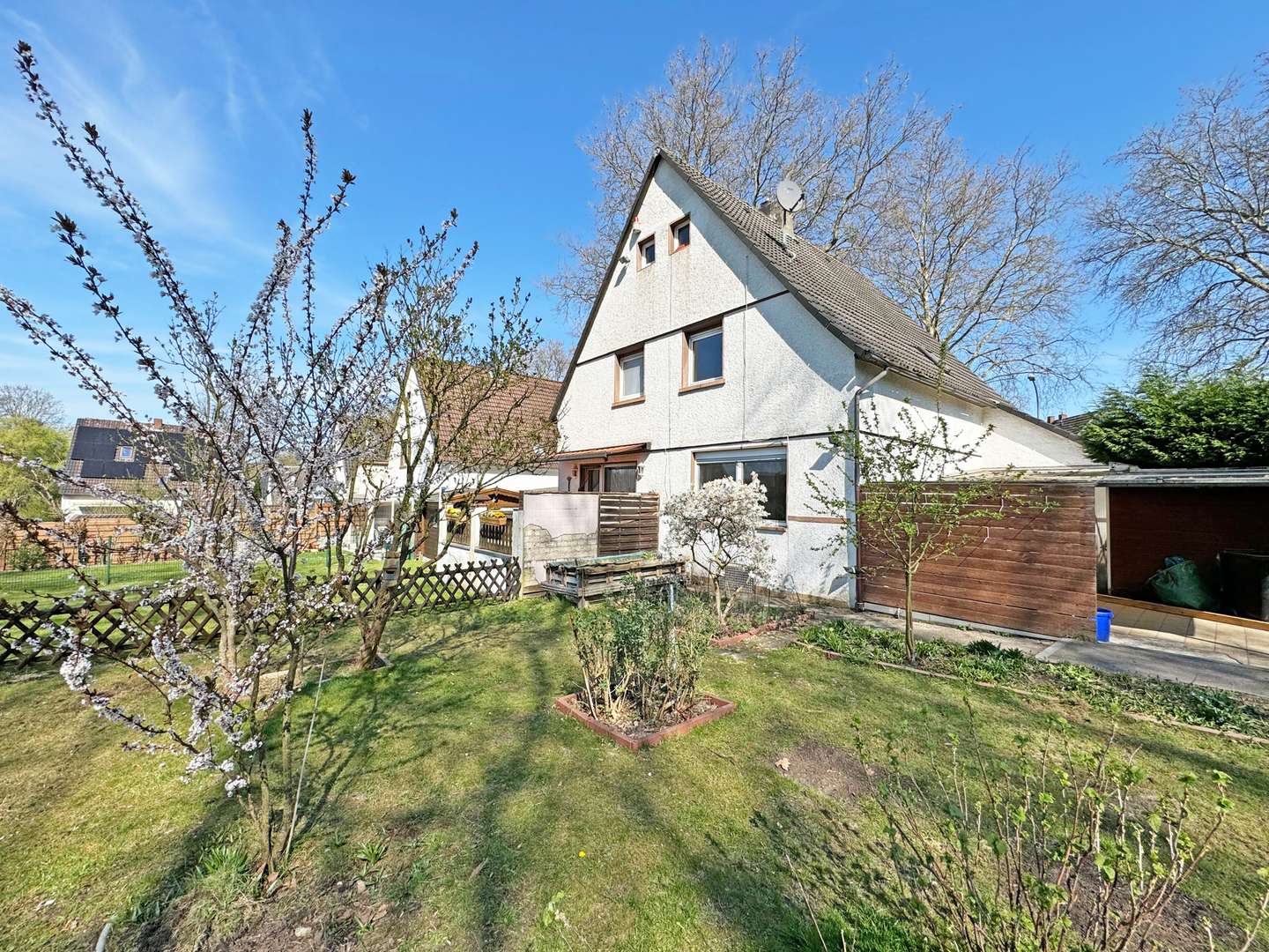 Rückansicht - Doppelhaushälfte in 44793 Bochum mit 78m² kaufen