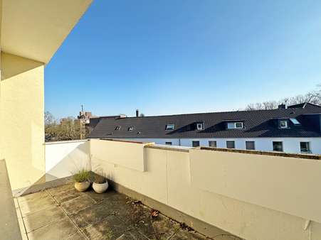 Ihr Sonnenplatz - Etagenwohnung in 44795 Bochum mit 107m² kaufen