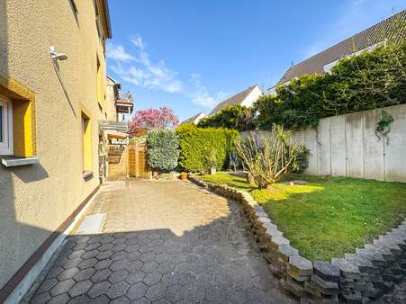 Hauseingang - Mehrfamilienhaus in 44866 Bochum mit 288m² als Kapitalanlage kaufen