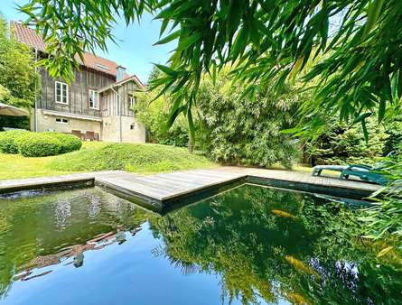 Teich mit Koi Fischen - Einfamilienhaus in 44879 Bochum mit 124m² kaufen