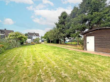Rückansicht Rückansicht - Einfamilienhaus in 44866 Bochum mit 138m² kaufen