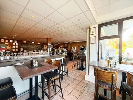 Ansicht 1 Ansicht 1 - in 44795 Bochum mit 190m² mieten