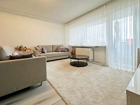 Wohnzimmer Wohnzimmer - Etagenwohnung in 44869 Bochum mit 82m² als Kapitalanlage kaufen