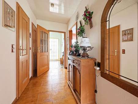 Diele - Bungalow in 44894 Bochum mit 94m² kaufen