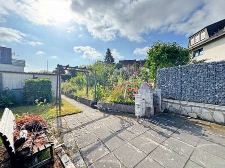 Terrasse Terrasse - Reihenmittelhaus in 45527 Hattingen mit 92m² kaufen