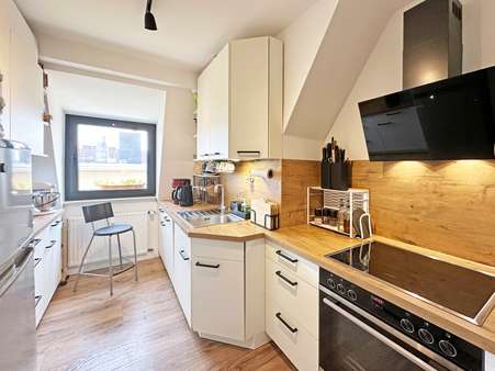 Küche - Dachgeschosswohnung in 44789 Bochum mit 95m² kaufen