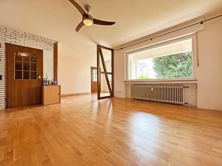 Wohn- und Essbereich Wohn- und Essbereich - Erdgeschosswohnung in 44803 Bochum mit 91m² kaufen