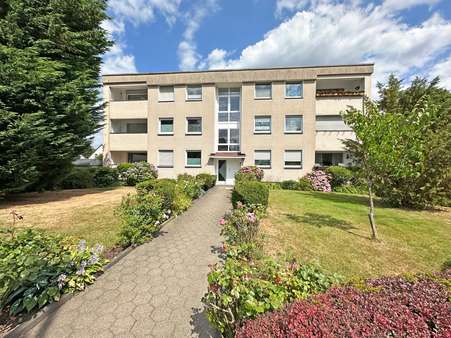 Vorderansicht Vorderansicht - Erdgeschosswohnung in 44803 Bochum mit 91m² kaufen
