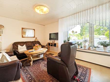 Wohnzimmer - Doppelhaushälfte in 44866 Bochum mit 100m² kaufen