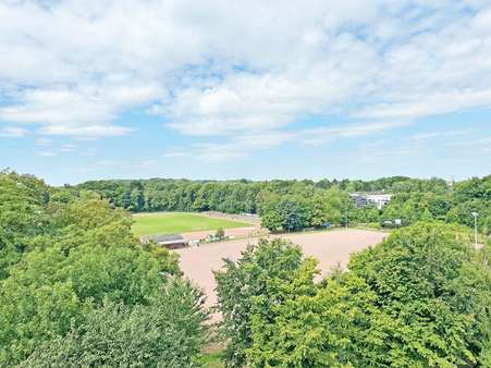 Beste Sicht nicht nur als Fußballfan :-) - Etagenwohnung in 44797 Bochum mit 93m² kaufen