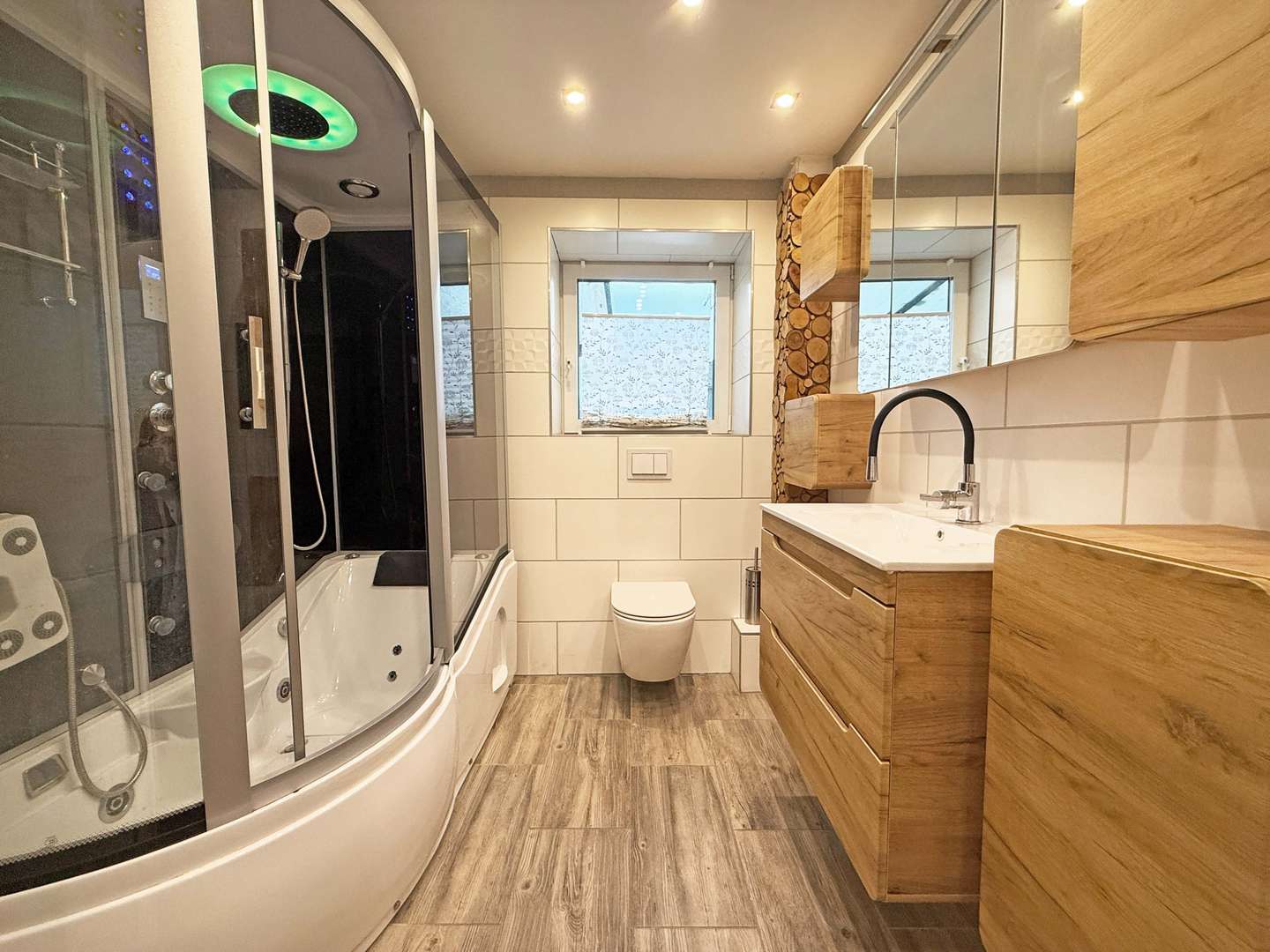 Badezimmer - Reihenmittelhaus in 44575 Castrop-Rauxel mit 126m² kaufen