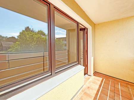 Loggia Loggia - Dachgeschosswohnung in 44795 Bochum mit 81m² kaufen