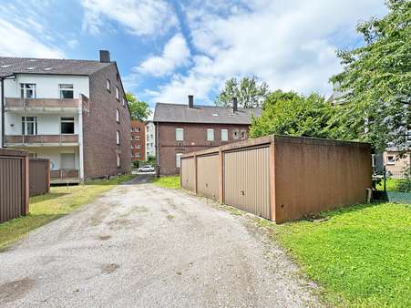 Hinteransicht Hinteransicht - Mehrfamilienhaus in 44879 Bochum mit 1083m² als Kapitalanlage kaufen