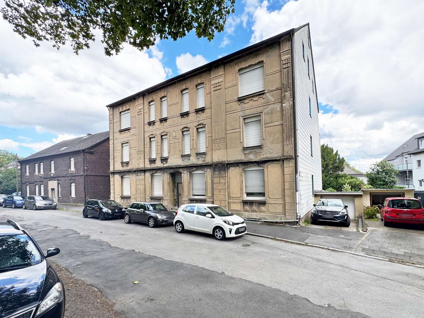 Frontansicht Frontansicht - Mehrfamilienhaus in 44879 Bochum mit 1083m² als Kapitalanlage kaufen