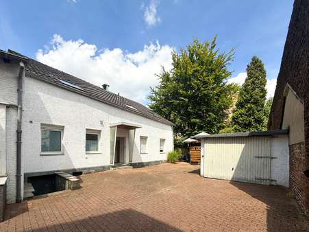 Anbau Innenhof Anbau Innenhof - Mehrfamilienhaus in 44866 Bochum mit 619m² als Kapitalanlage kaufen
